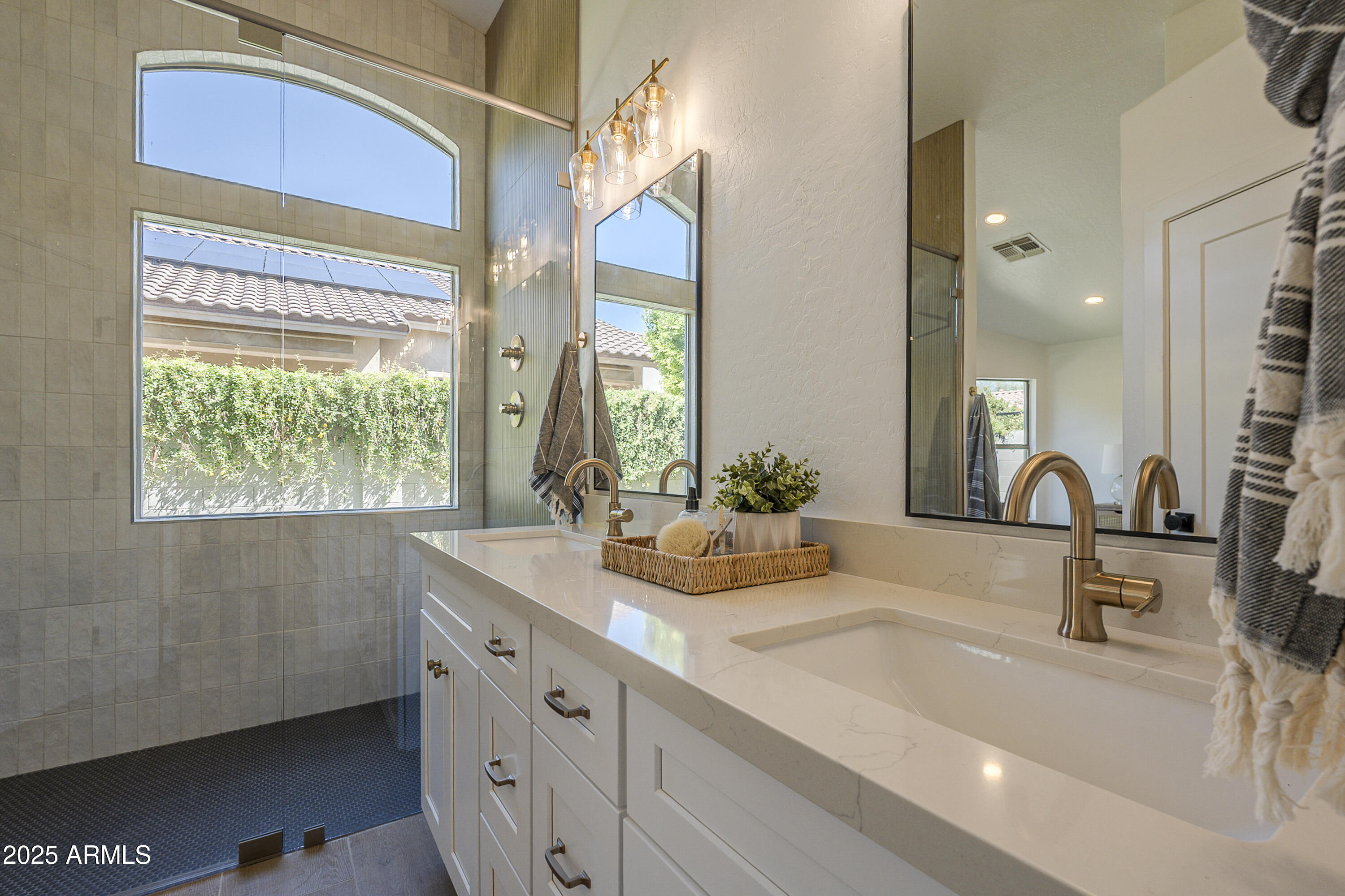 10226 Pine Valley Road Scottsdale, AZ 85255 - Photo 14 of 33 Pine Valley-36