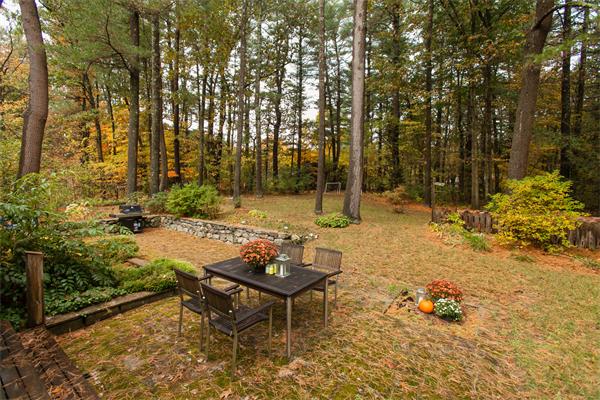 181 Holden Wood Road Concord, MA 01742 - Photo 11 of 14