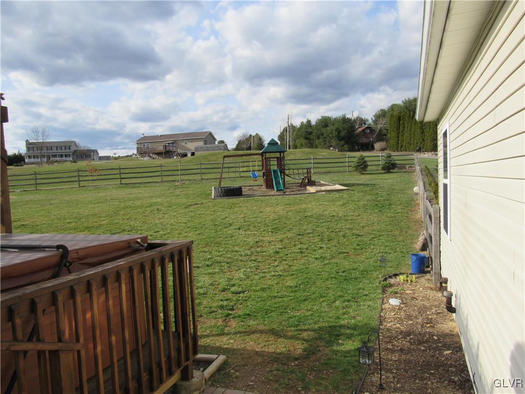 20 Hillview Road Kunkletown, PA 18058 - Photo 28 of 38 Gallery Image 28