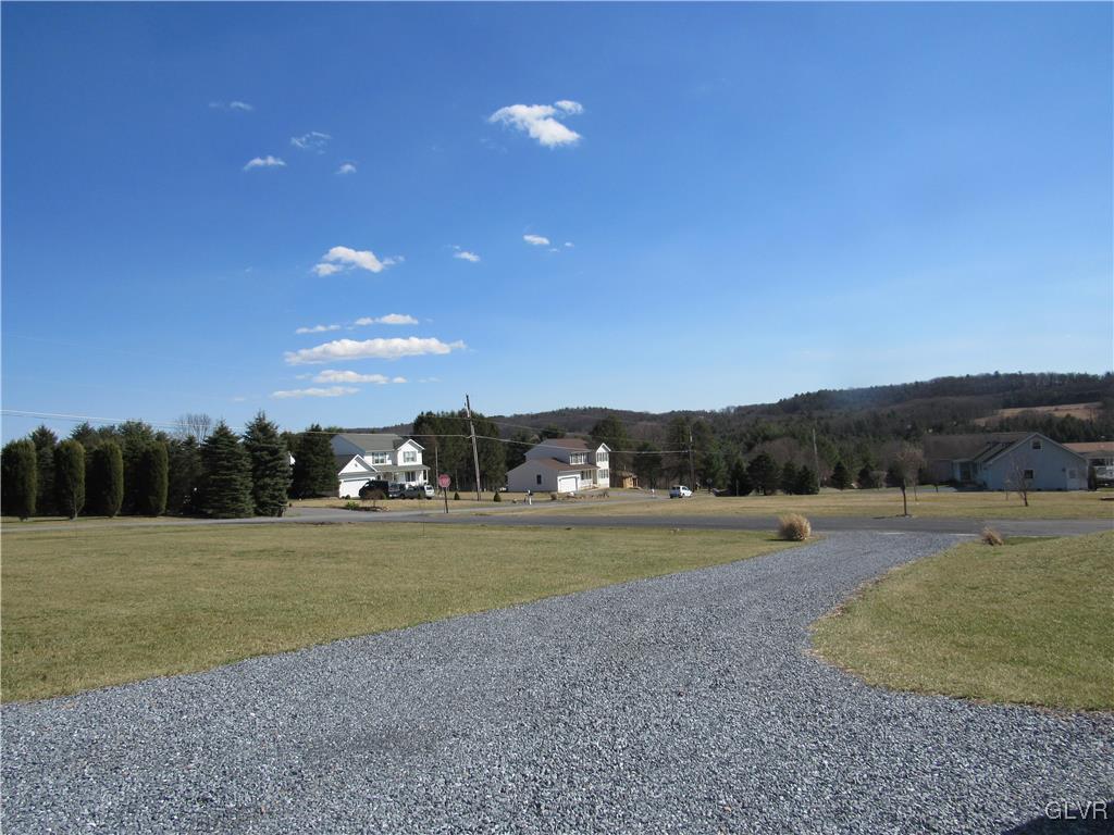 20 Hillview Road Kunkletown, PA 18058 - Photo 3 of 38 Gallery Image 3