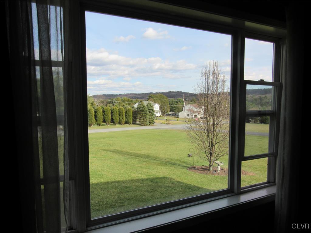 20 Hillview Road Kunkletown, PA 18058 - Photo 9 of 38 Gallery Image 9
