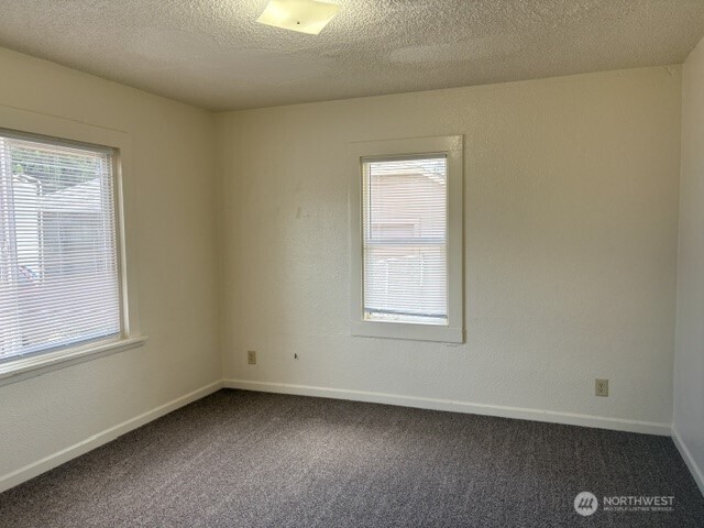 3009 Fir Street Longview, WA 98632 - Photo 7 of 18