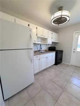 $1,550 | 9264 Anita Avenue, Unit A & B, Englewood, FL 34224