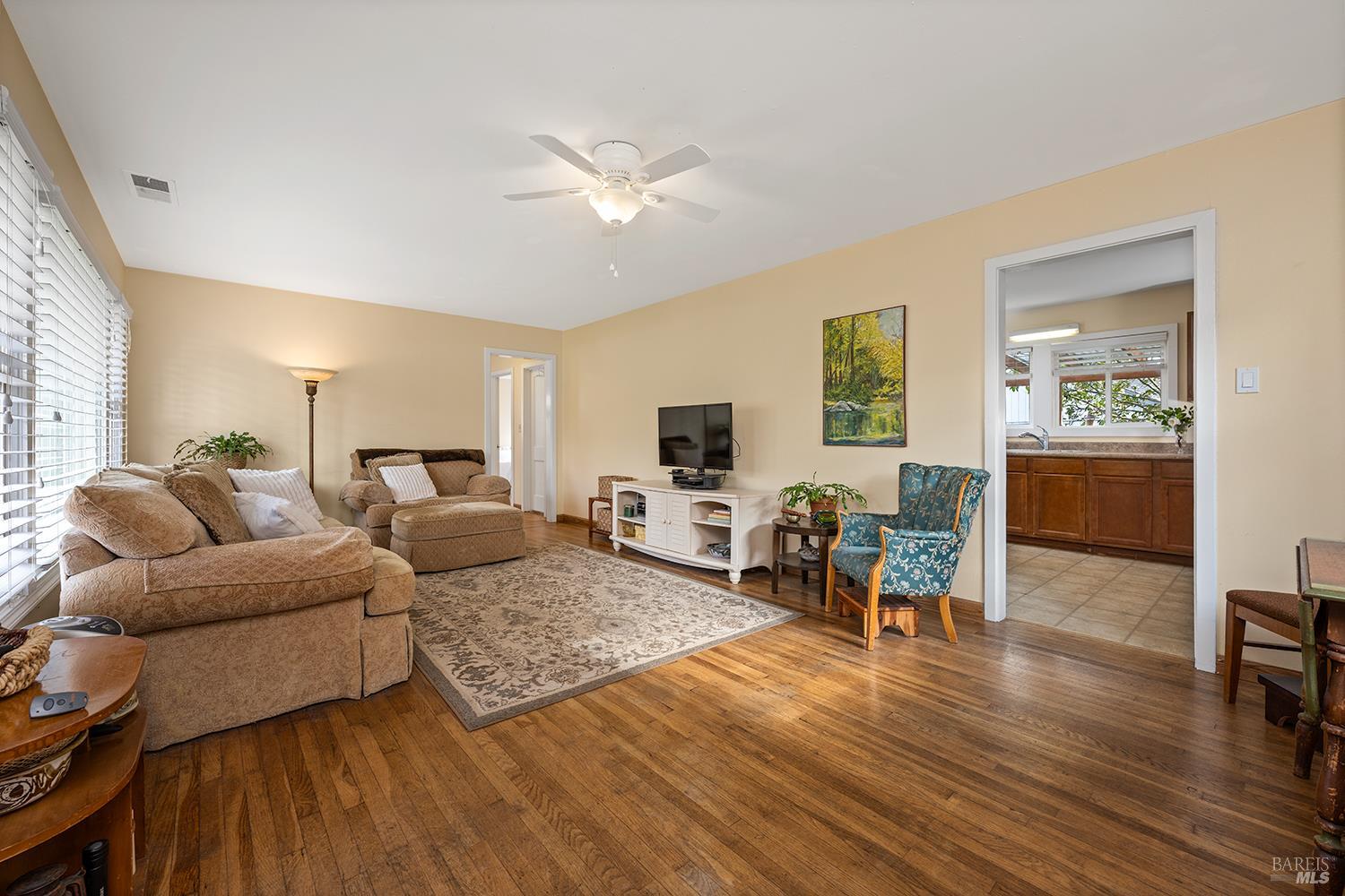 375 Florence Avenue Sebastopol, CA 95472 - Photo 7 of 41