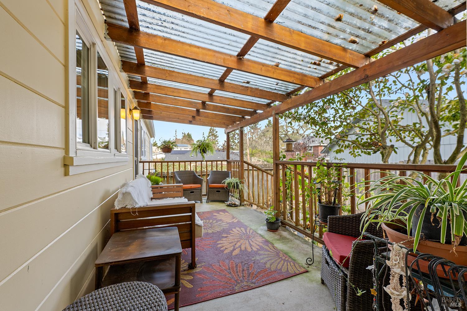 375 Florence Avenue Sebastopol, CA 95472 - Photo 9 of 41