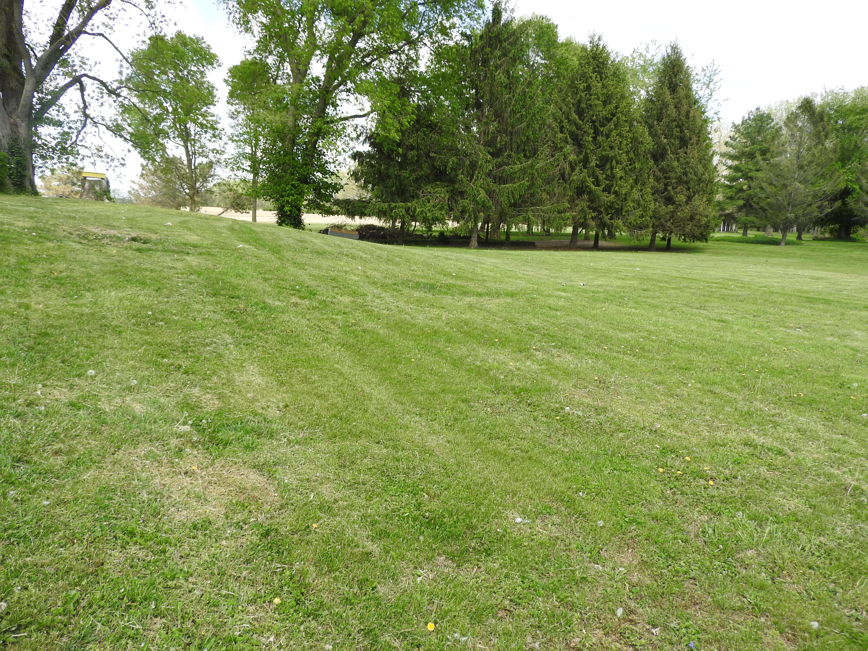 2105 East Loy Road Piqua, OH 45356 - Photo 4 of 26