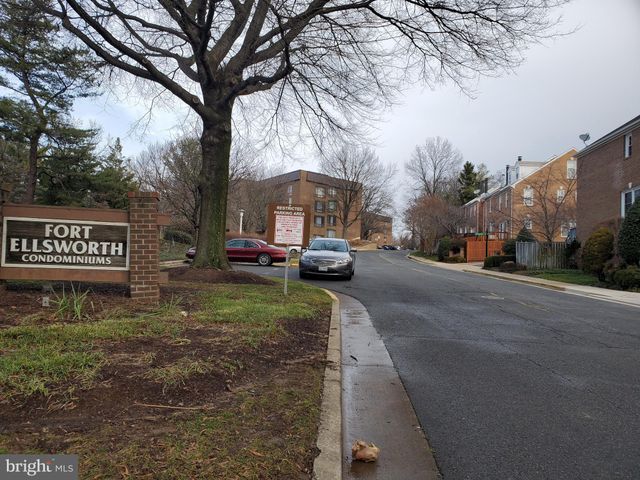 $340,000 | 114 Roberts Lane, Unit 301, Alexandria, VA 22314