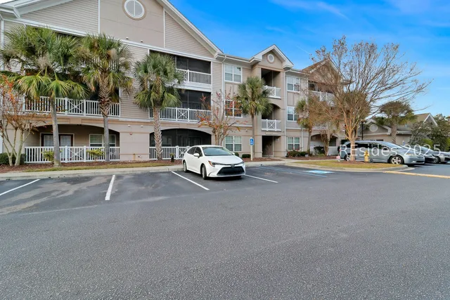 $295,000 | 4924 Bluffton Parkway, Unit 19206, Bluffton, SC 29910