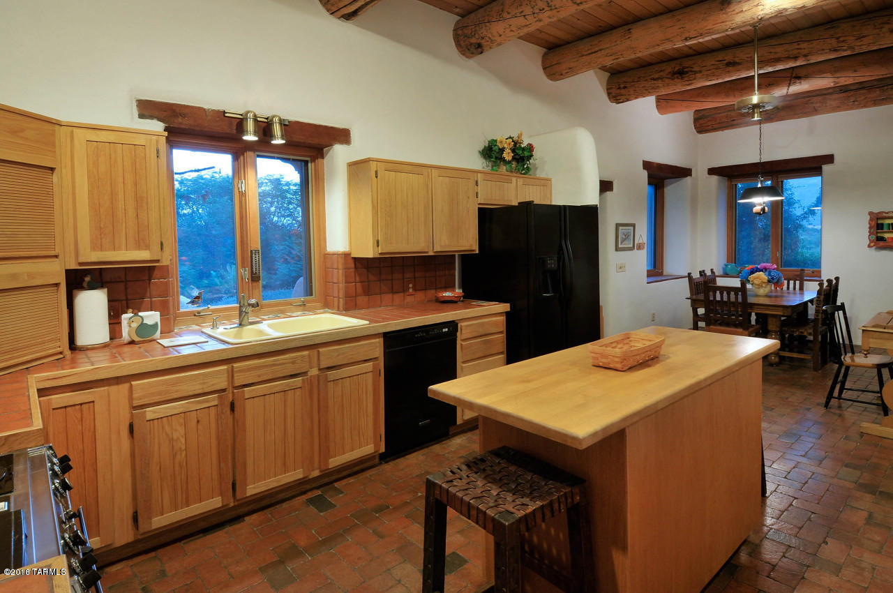 826 East Palisades Road Oro Valley, AZ 85737 - Photo 7 of 27