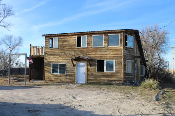 $195,000 | 211 Iron Avenue, Lusk, WY 82225