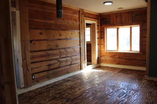 $195,000 | 211 Iron Avenue, Lusk, WY 82225