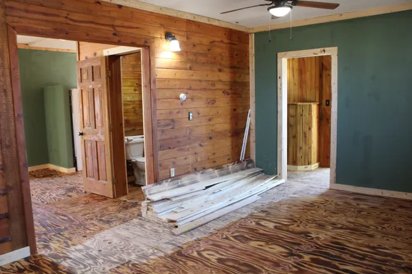 $195,000 | 211 Iron Avenue, Lusk, WY 82225