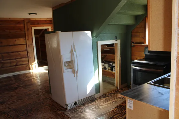 $195,000 | 211 Iron Avenue, Lusk, WY 82225