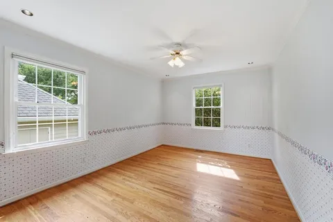 $995,000 | 5900 Windsor Drive, Fairway, KS 66205