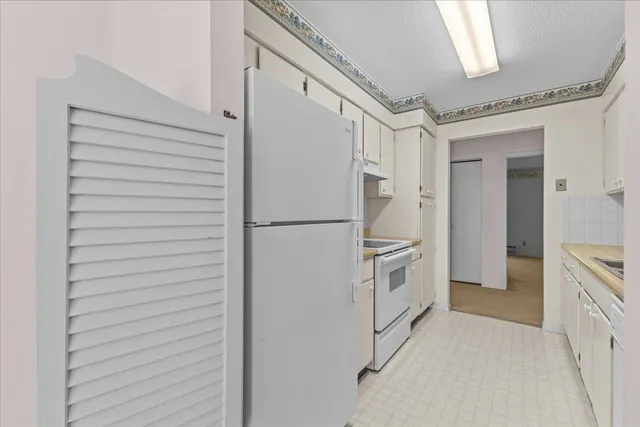 $254,900 | 100 Kennedy Drive, Unit 62, South Burlington, VT 05403