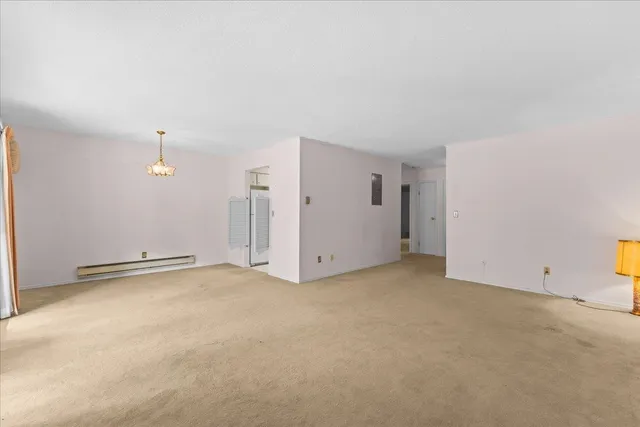 $254,900 | 100 Kennedy Drive, Unit 62, South Burlington, VT 05403