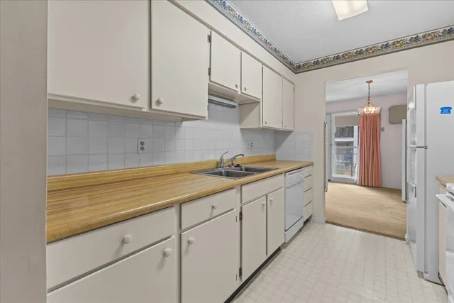 $254,900 | 100 Kennedy Drive, Unit 62, South Burlington, VT 05403