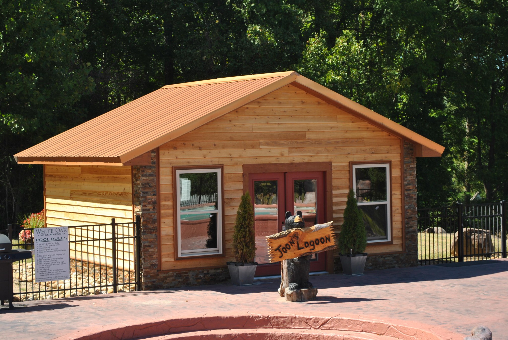 206 Forrest Loop Way, Unit 23 Gatlinburg, TN 37738 - Photo 14 of 16 a view of a house with backyard