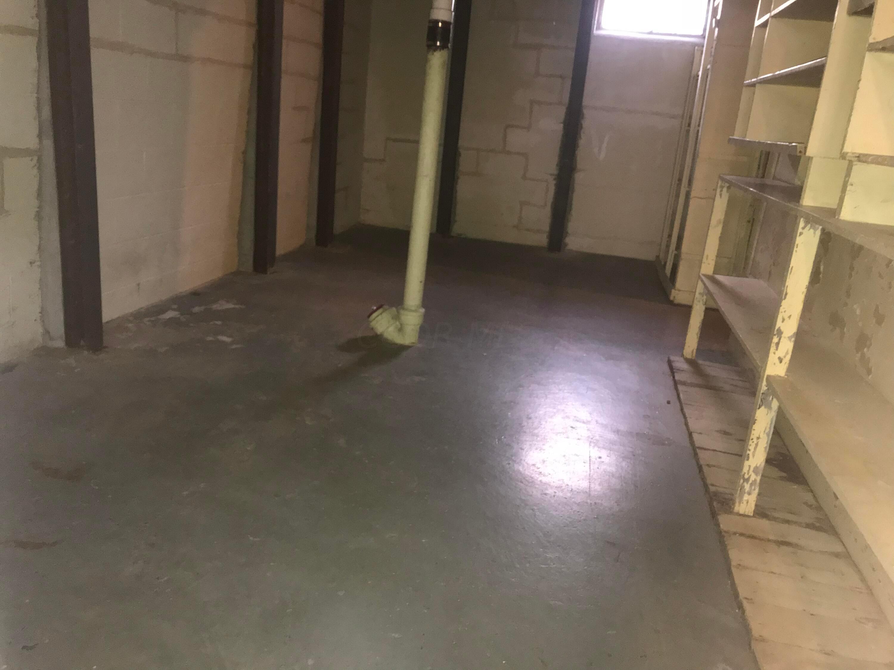 468 Derrer Road Columbus, OH 43204 - Photo 20 of 22 Photo Apr 11, 11 23 12 AM