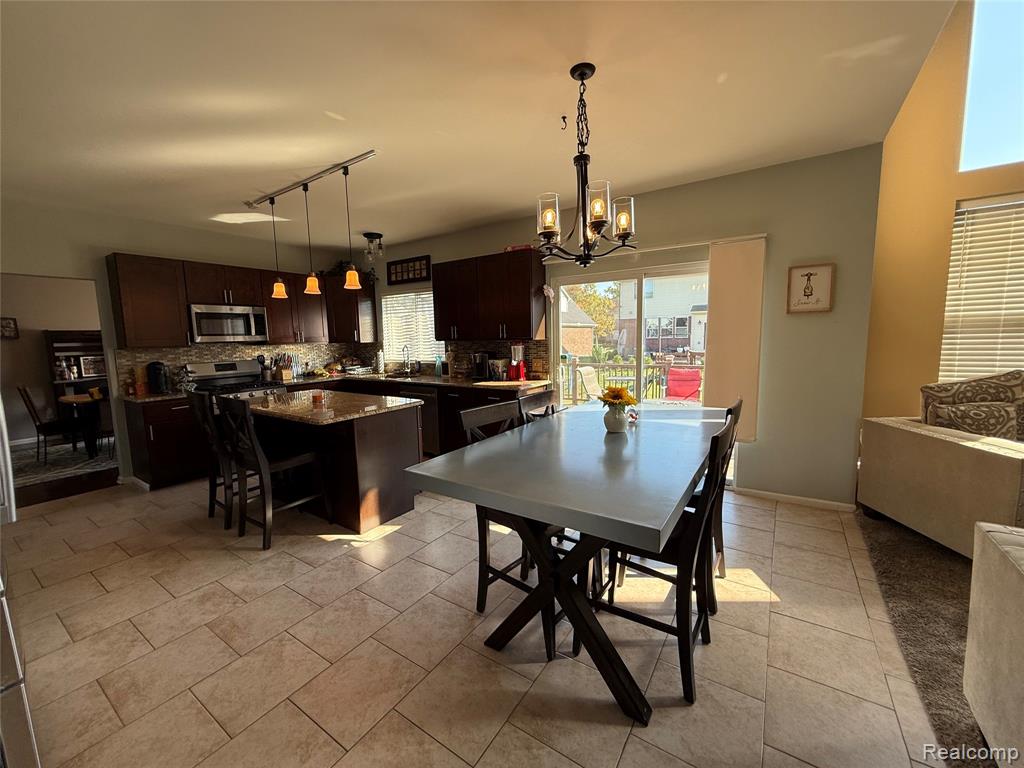 5102 Ridge Lane Warren, MI 48092 - Photo 26 of 62 Gallery Image 26