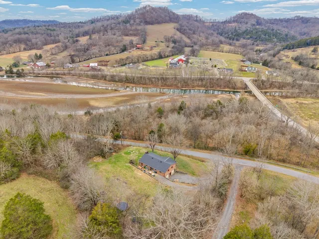 $255,000 | 90 Harris Hollow Road, Carthage, TN 37030