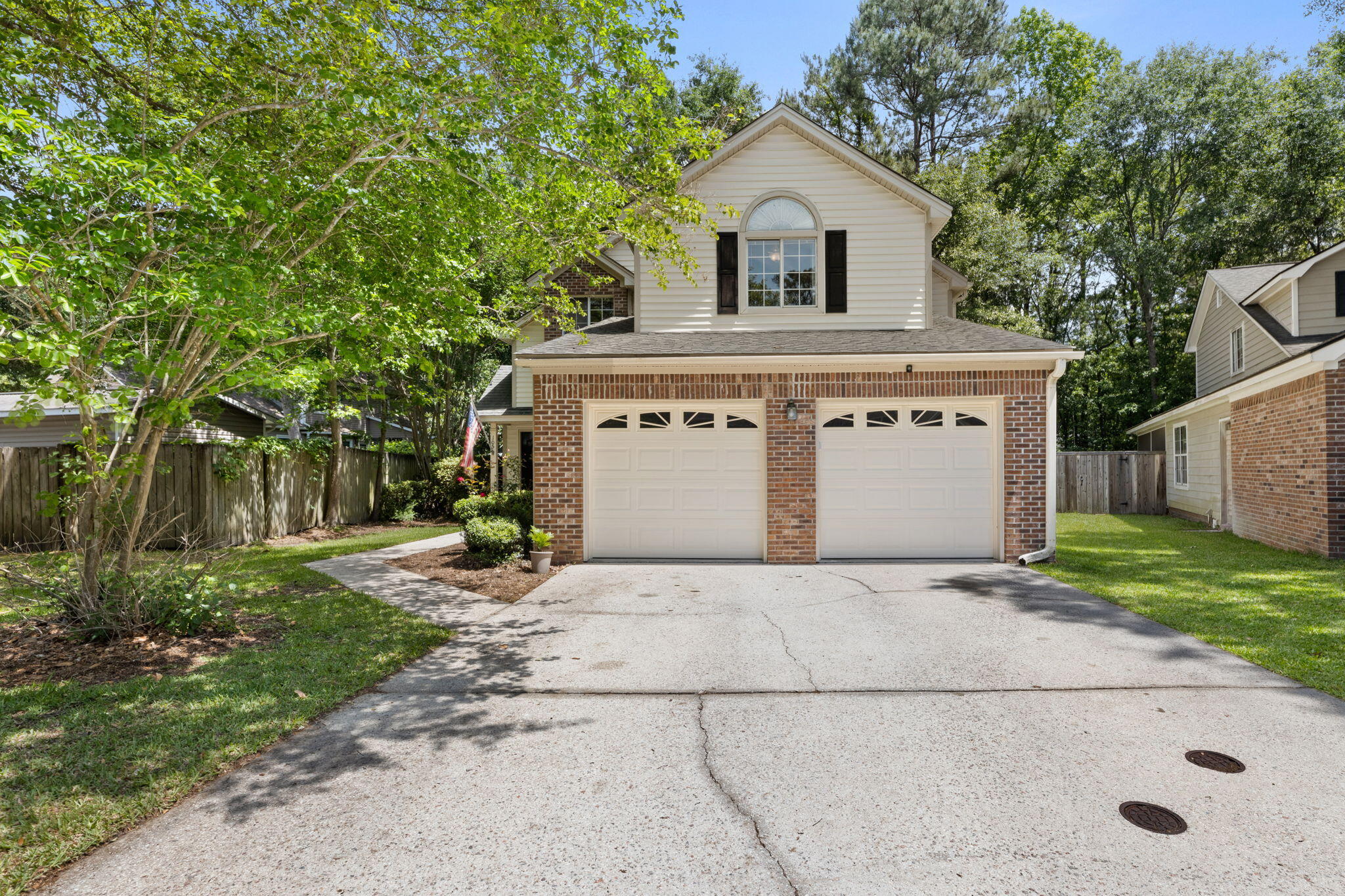 1-web-or-mls-Exterior-1