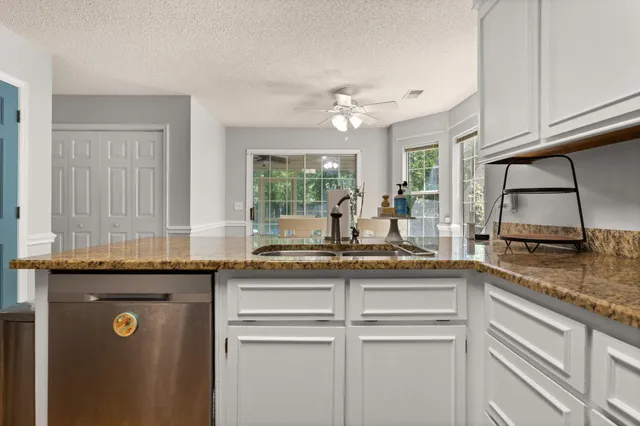 $2,495 | 105 Queens Court, Goose Creek, SC 29445