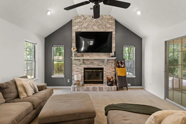 $2,495 | 105 Queens Court, Goose Creek, SC 29445