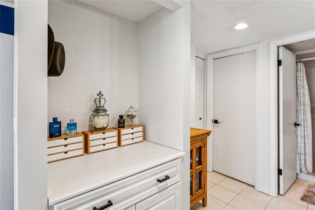 1 Key Capri, Unit 312E Treasure Island, FL 33706 - Photo 27 of 86
