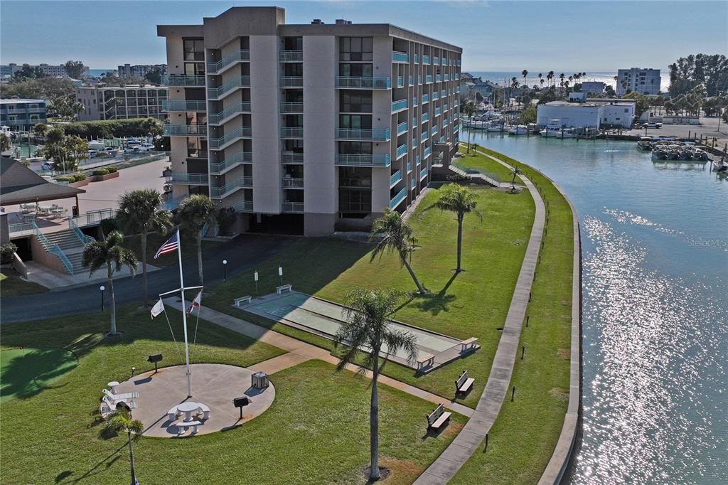 1 Key Capri, Unit 312E Treasure Island, FL 33706 - Photo 54 of 86