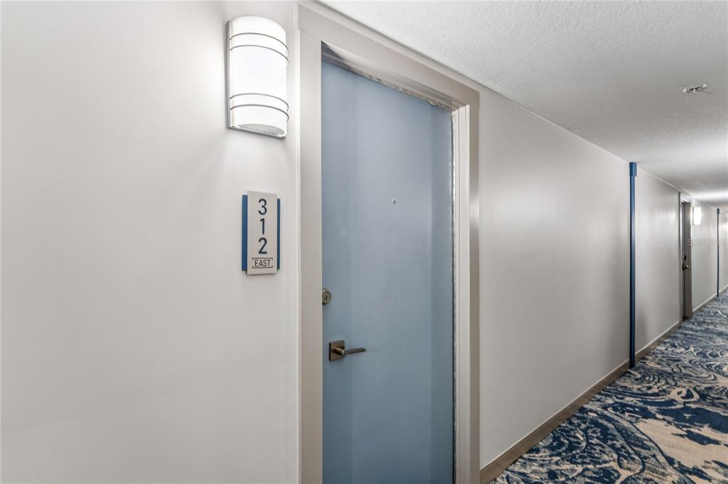 1 Key Capri, Unit 312E Treasure Island, FL 33706 - Photo 7 of 86