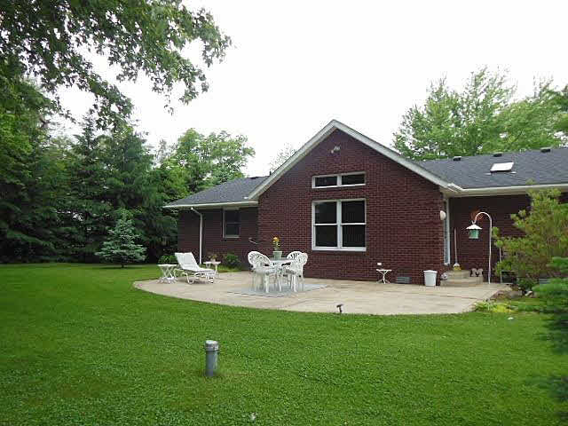 12361 Lulu Road Ida, MI 48140 - Photo 2 of 20 20402224-1.JPG