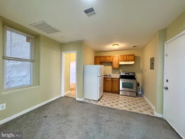 $950 | 1503 Eutaw Place, Unit 1B, Baltimore, MD 21217