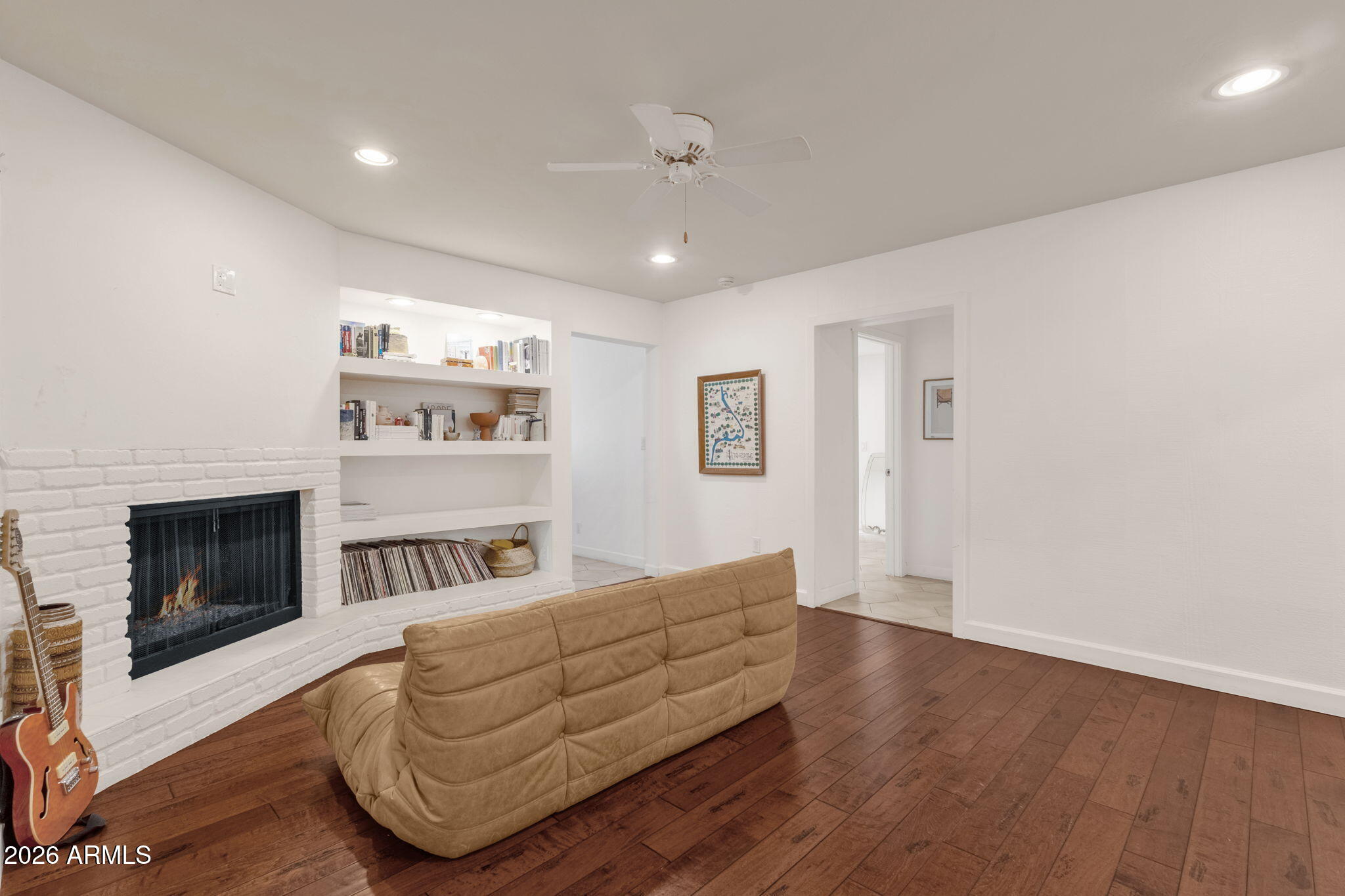 4501 North 30th Place Phoenix, AZ 85016 - Photo 11 of 55 Family Room