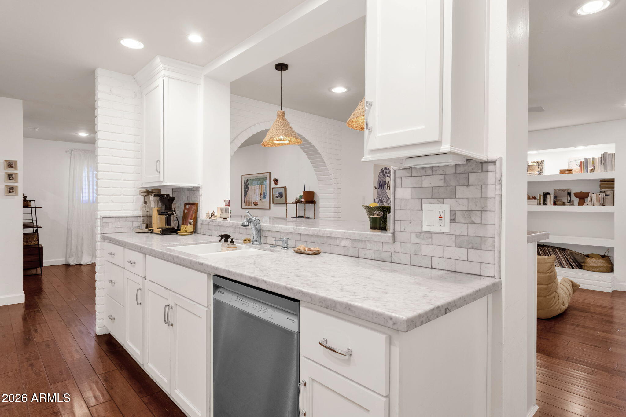 4501 North 30th Place Phoenix, AZ 85016 - Photo 15 of 55 Kitchen
