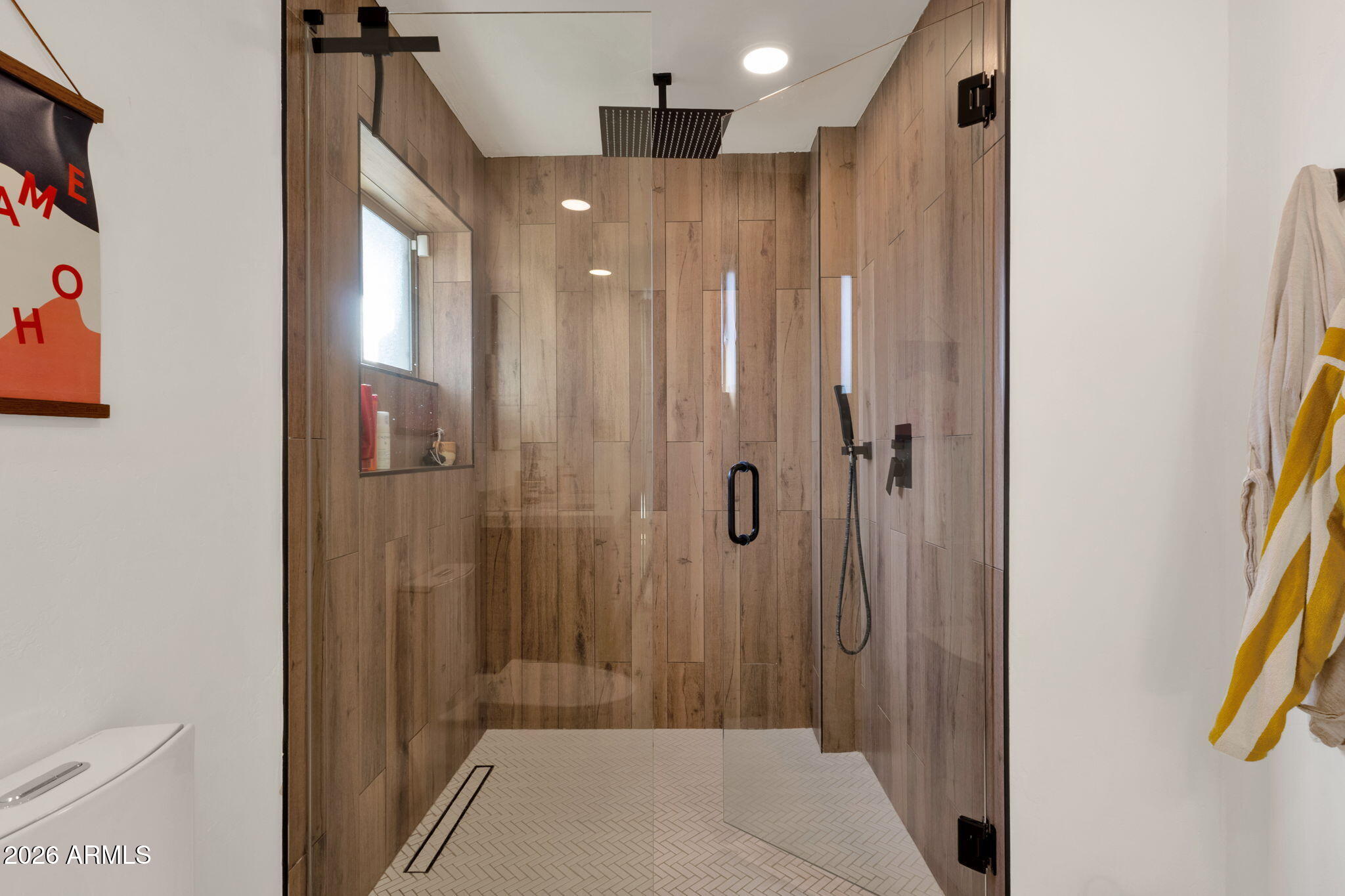 4501 North 30th Place Phoenix, AZ 85016 - Photo 27 of 55 Custom Tile Shower