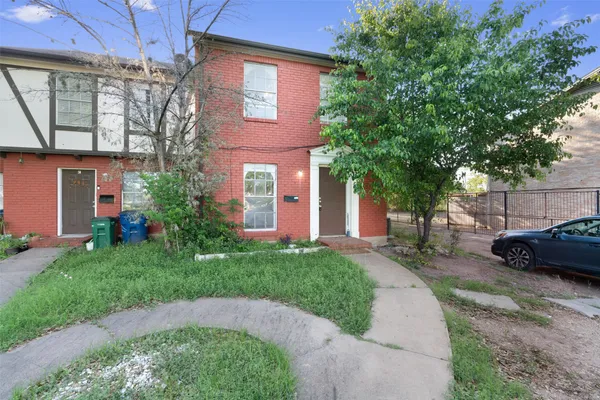 $1,450 | 5800 Belmoor Drive, Unit D, Austin, TX 78723