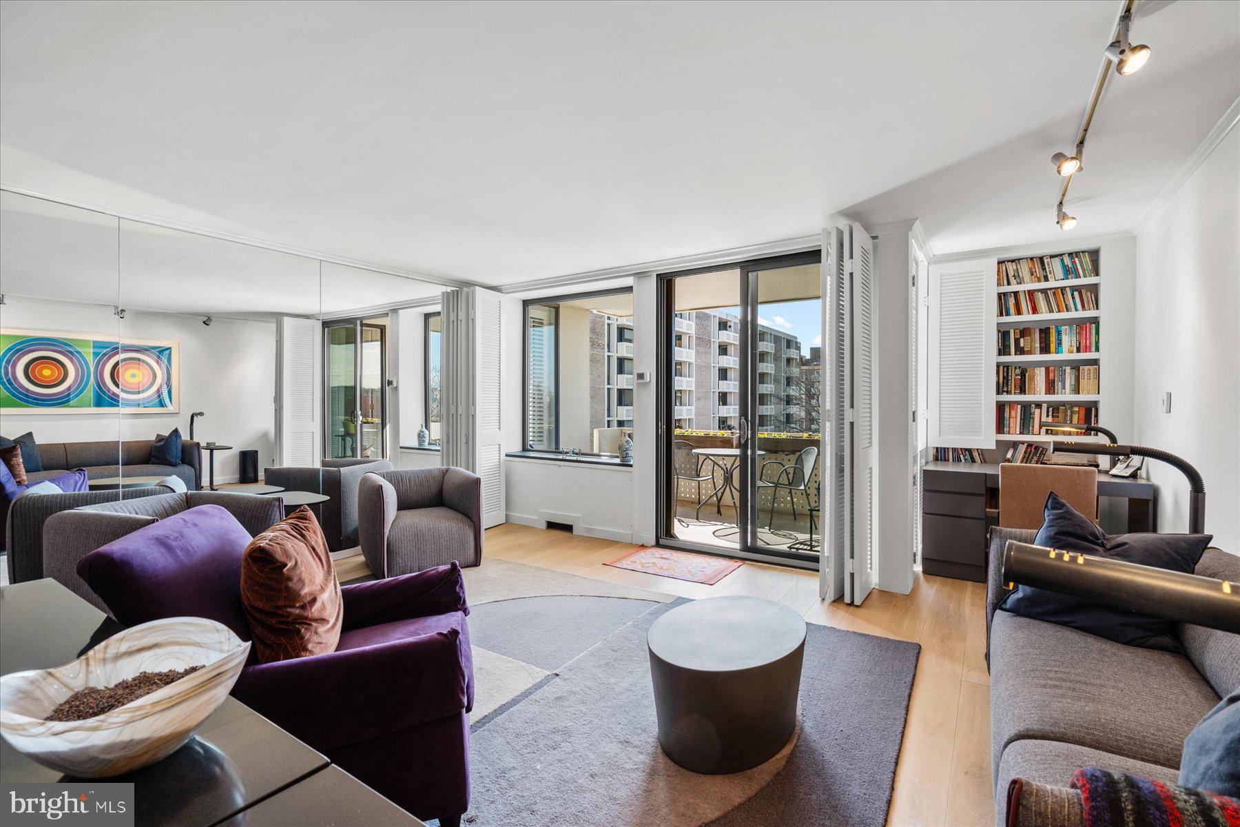 490 M Street Southwest, Unit W501 Washington, DC 20024 - Photo 4 of 24