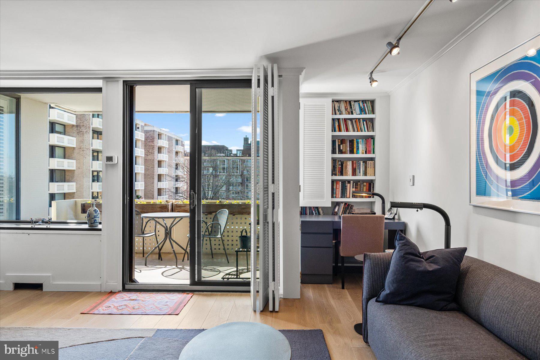 490 M Street Southwest, Unit W501 Washington, DC 20024 - Photo 9 of 24