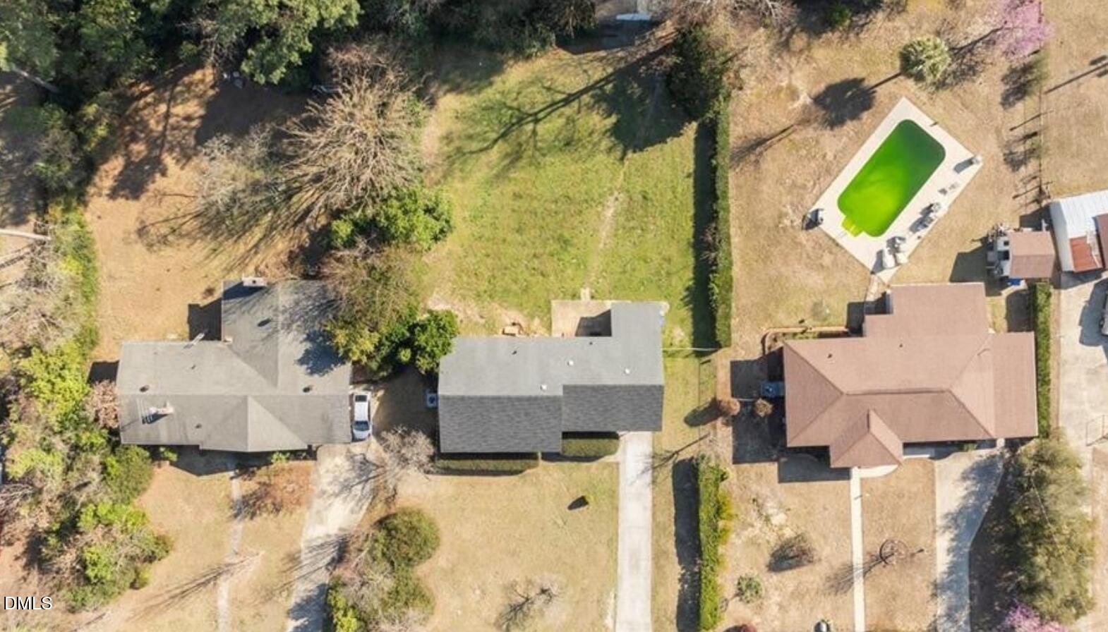 414 York Road Fayetteville, NC 28303 - Photo 14 of 14 a view of a house with a yard