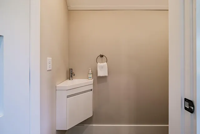 $529,900 | 3 Duck Foot Way, Unit 4A, Newry, ME 04261