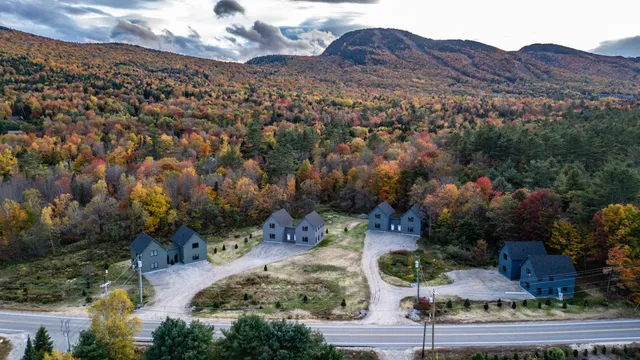 $529,900 | 3 Duck Foot Way, Unit 4A, Newry, ME 04261