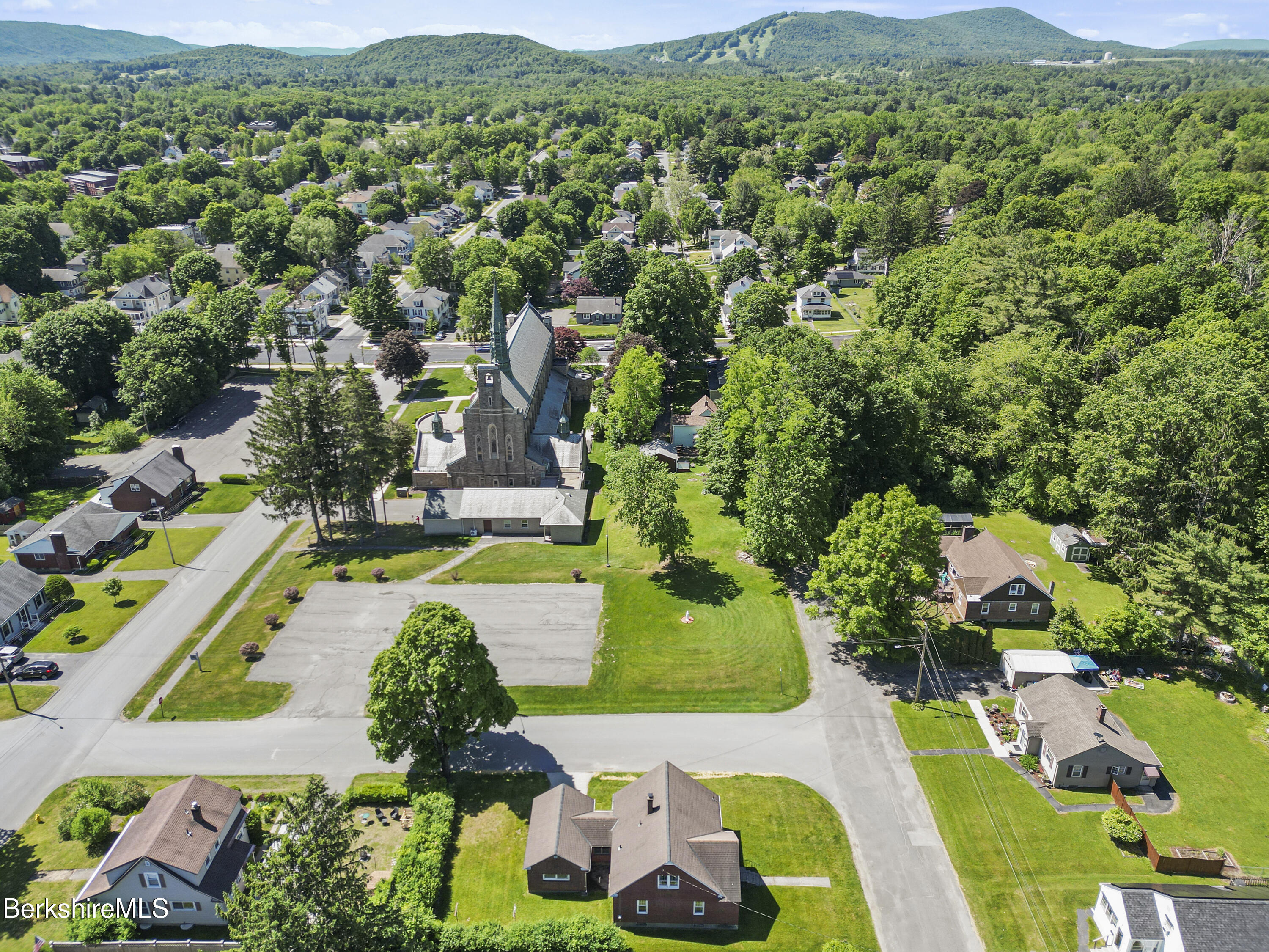 43 State Street Pittsfield, MA 01201 - Photo 41 of 42 Aerial View