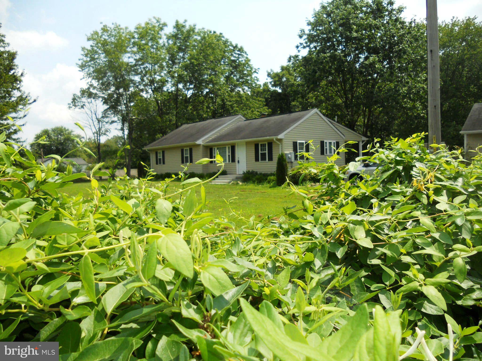 12445 Popes Head Road Clifton, VA 20124 - Photo 1 of 29 Exterior (Front)