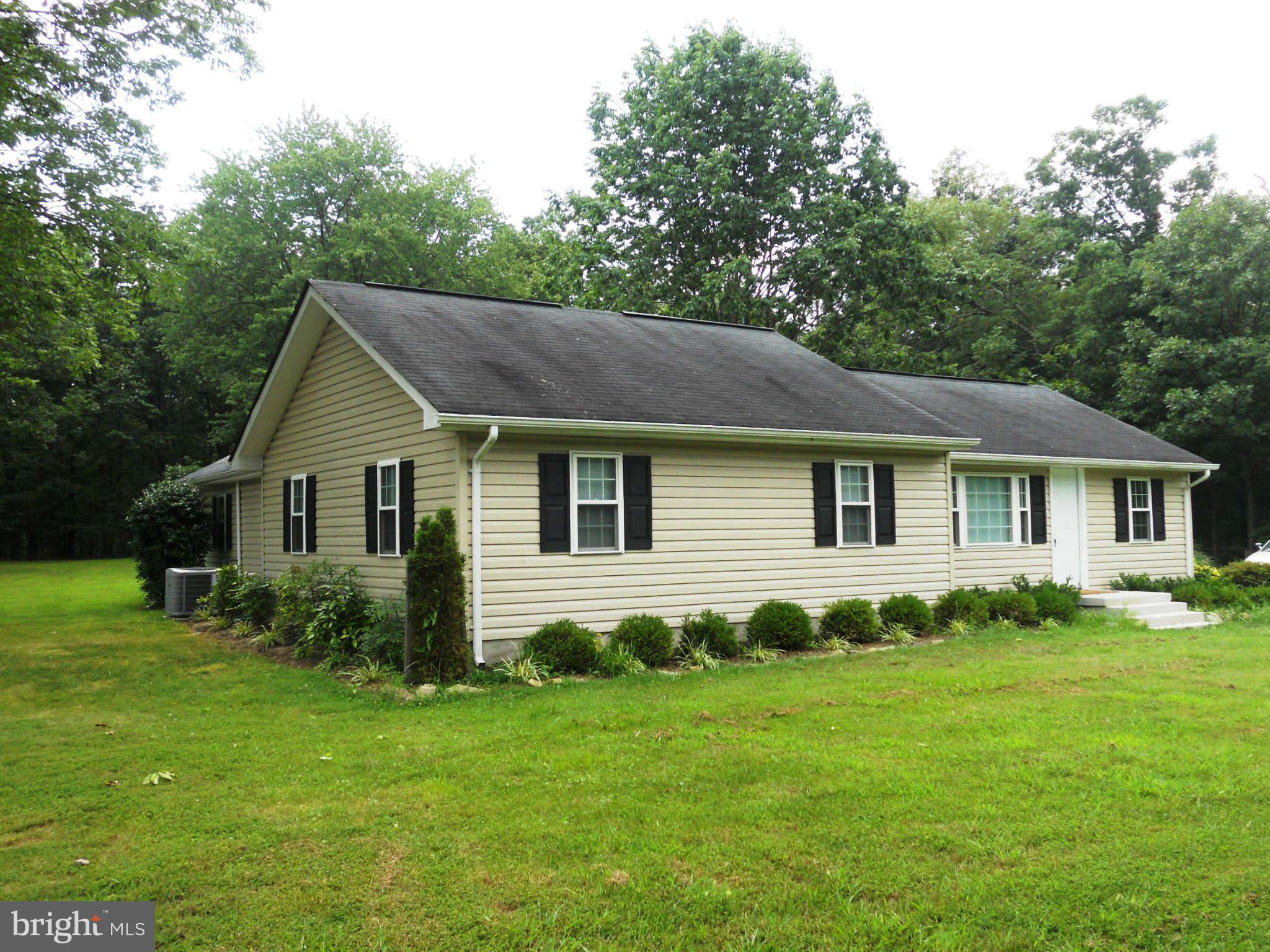 12445 Popes Head Road Clifton, VA 20124 - Photo 17 of 29 Exterior (Front)
