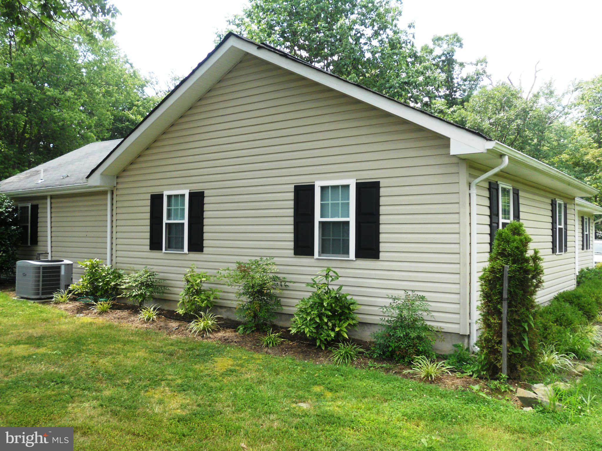 12445 Popes Head Road Clifton, VA 20124 - Photo 18 of 29 Exterior (General)
