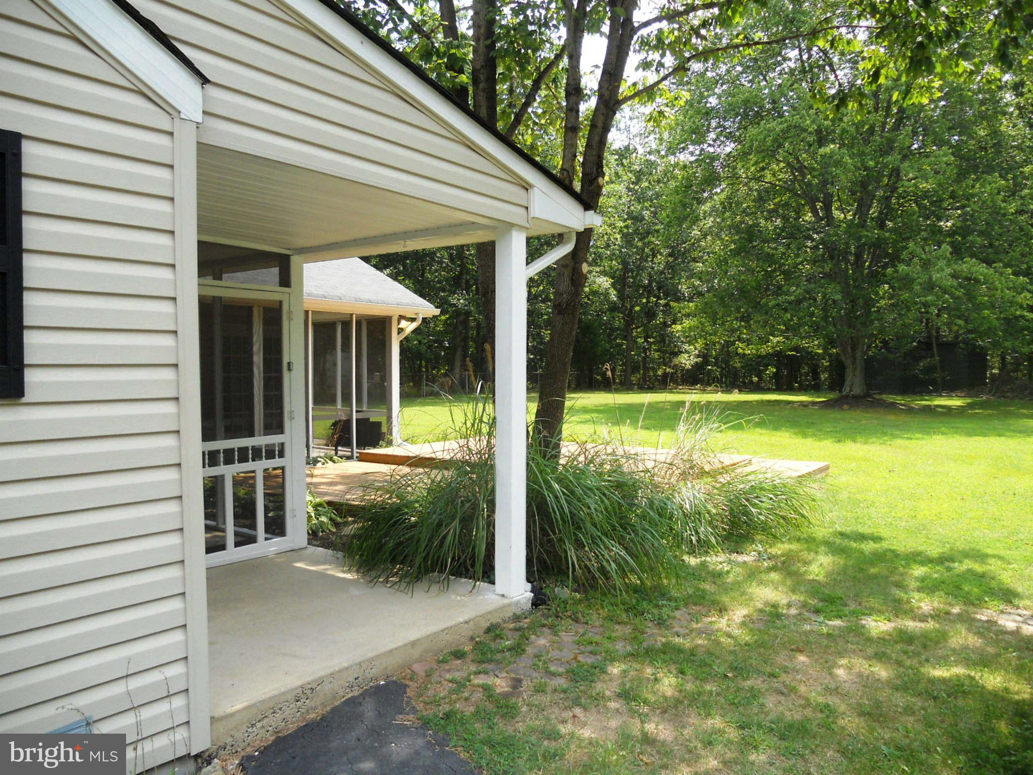 12445 Popes Head Road Clifton, VA 20124 - Photo 23 of 29 Exterior (General)