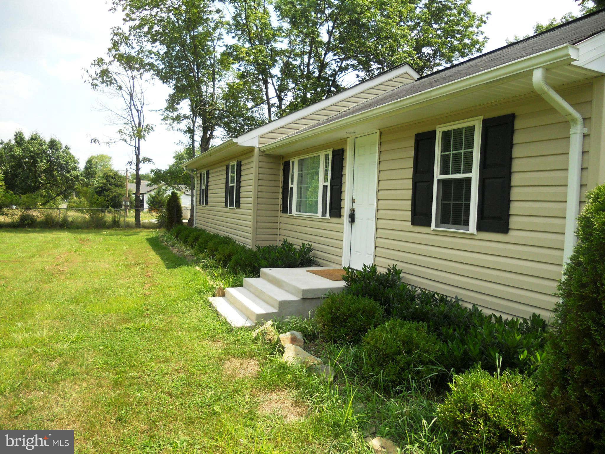 12445 Popes Head Road Clifton, VA 20124 - Photo 24 of 29 Exterior (Front)