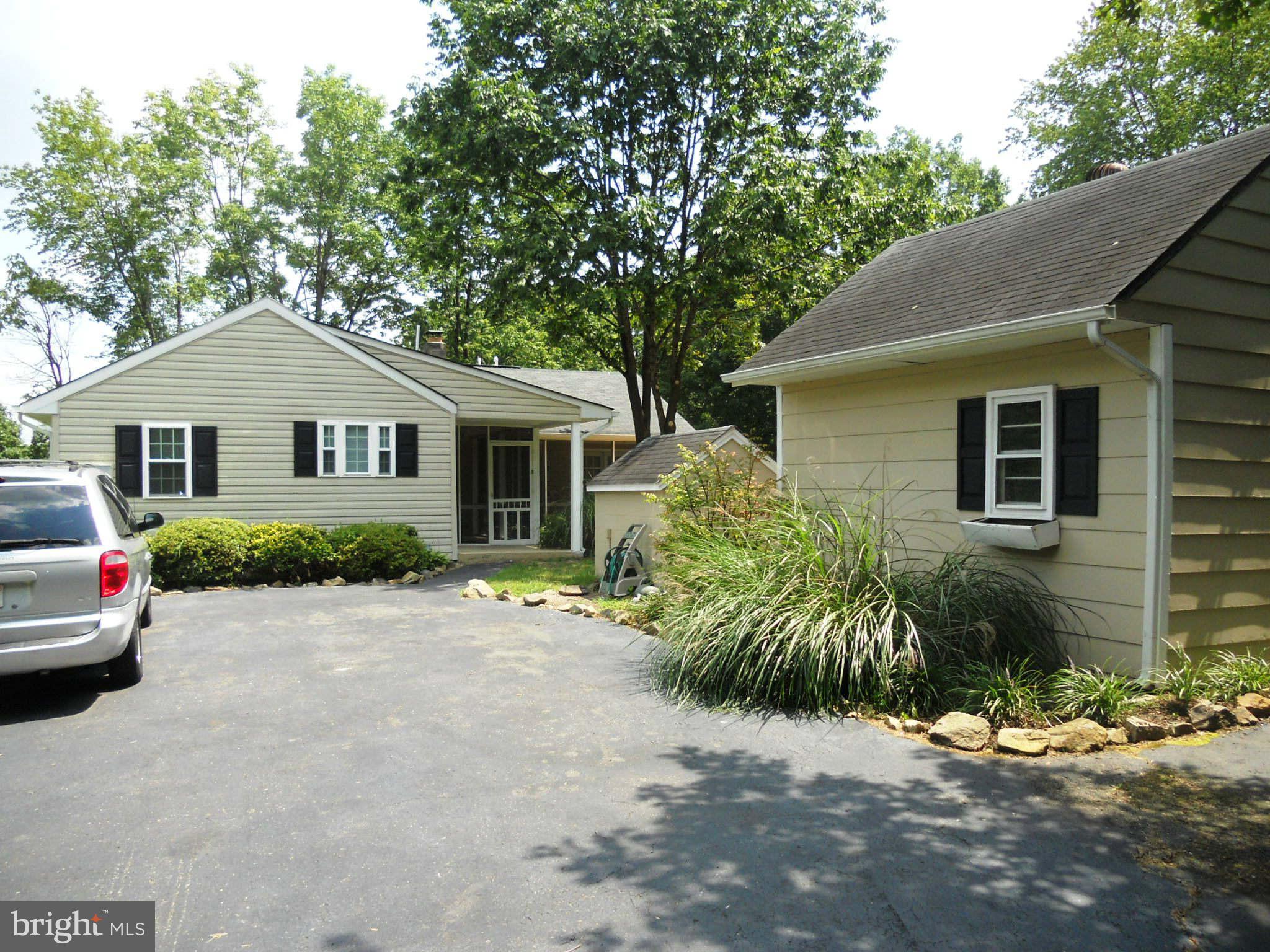 12445 Popes Head Road Clifton, VA 20124 - Photo 25 of 29 Exterior (General)