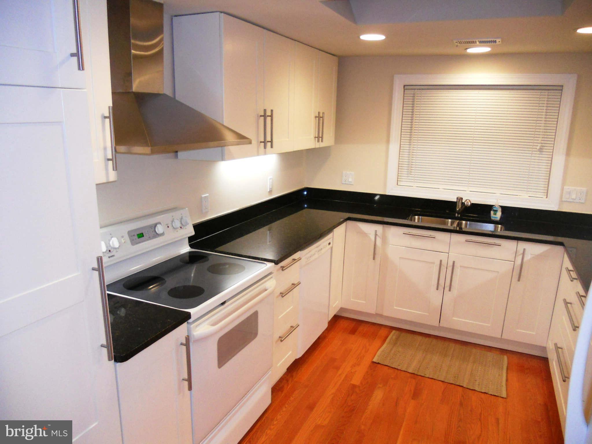 12445 Popes Head Road Clifton, VA 20124 - Photo 29 of 29 Kitchen